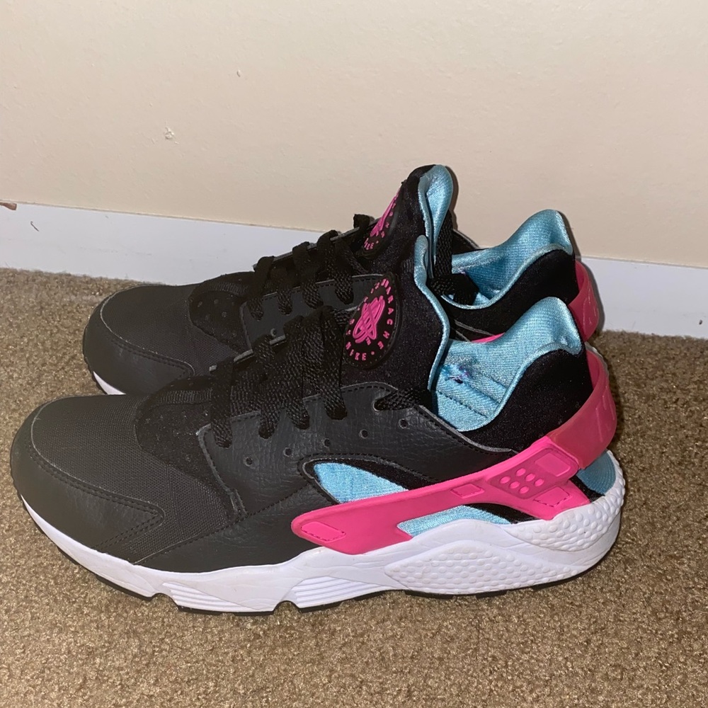 Nike Air huaraches run, “south beach”
